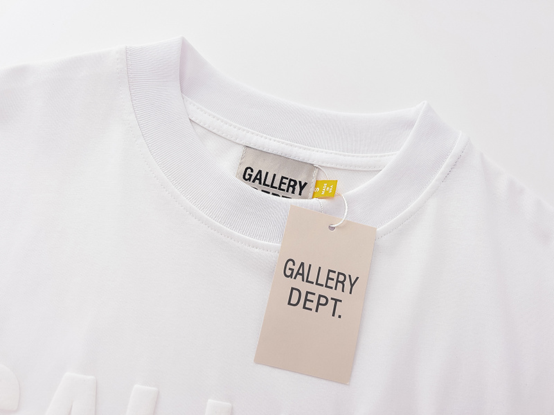 ФУТБОЛКИ Gallery Dept