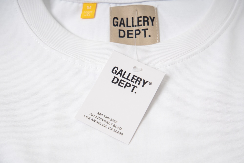 ФУТБОЛКИ Gallery Dept