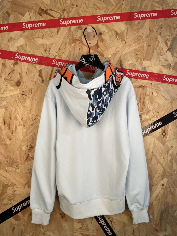 ХУДИ Bape