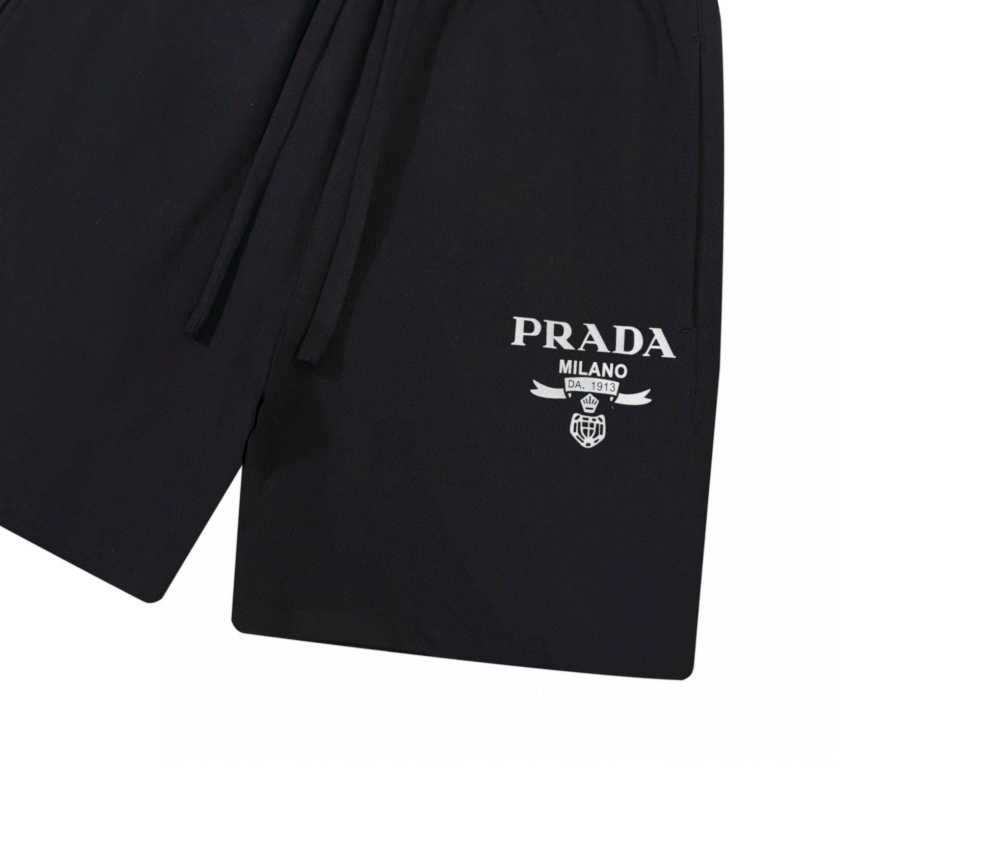 ШОРТЫ Prada