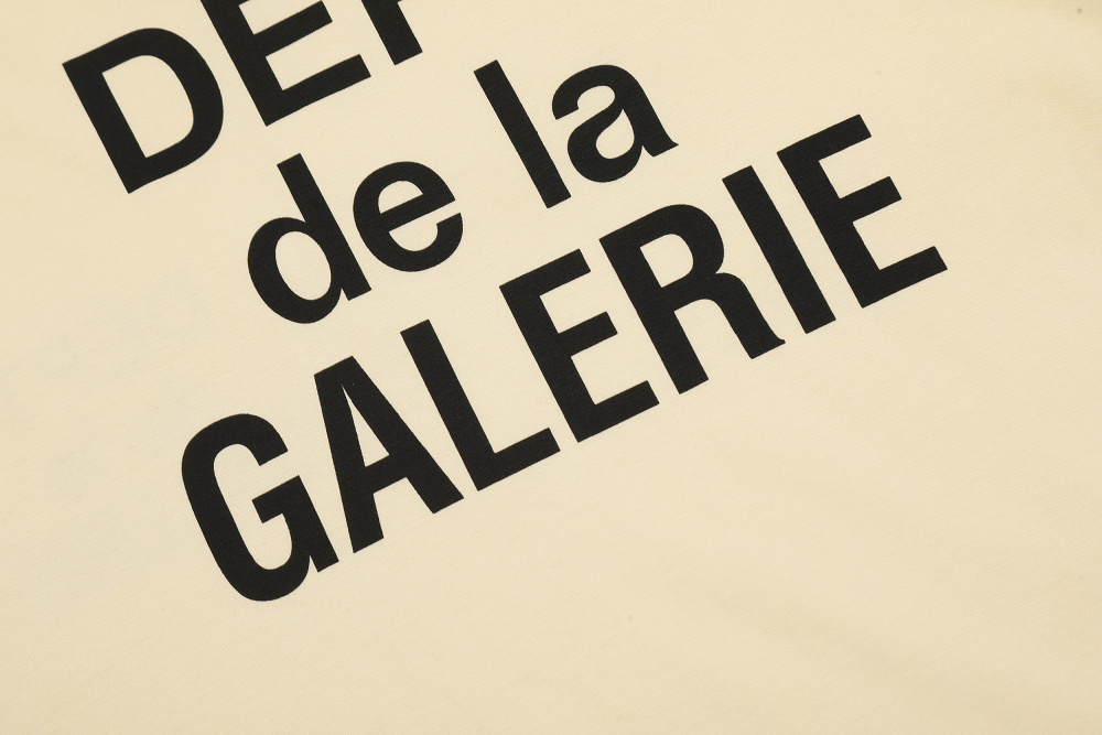 ФУТБОЛКИ Gallery Dept
