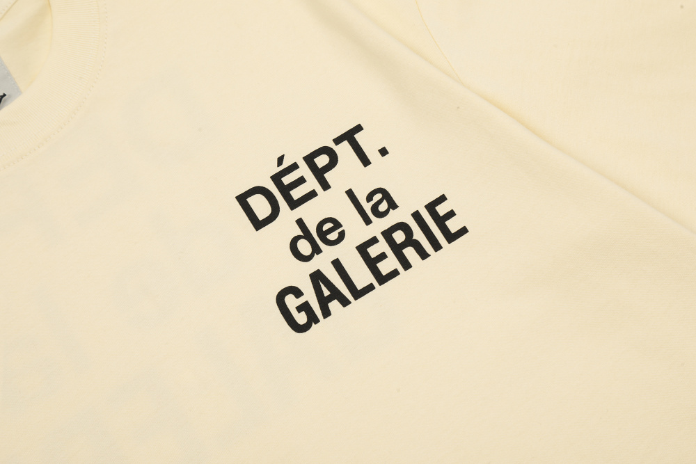 ФУТБОЛКИ Gallery Dept