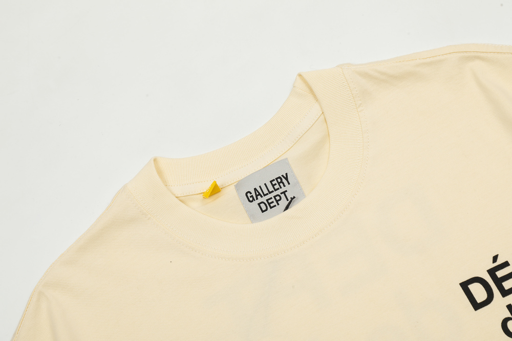 ФУТБОЛКИ Gallery Dept