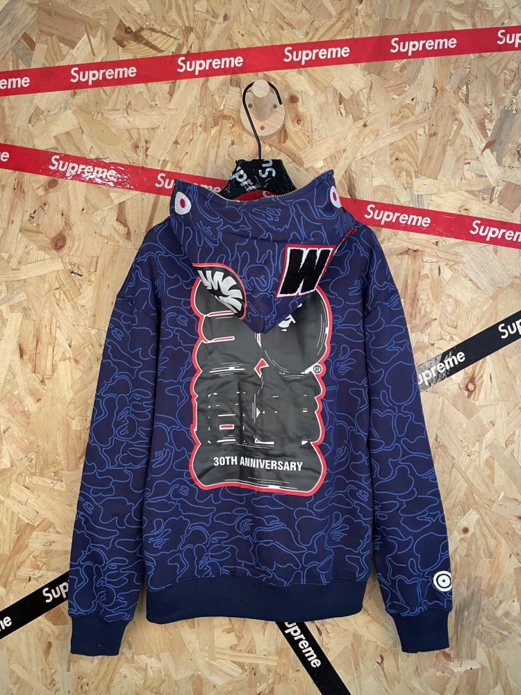 ХУДИ Bape