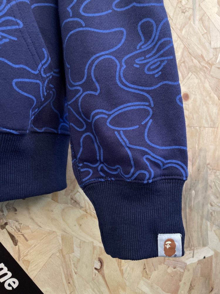 ХУДИ Bape