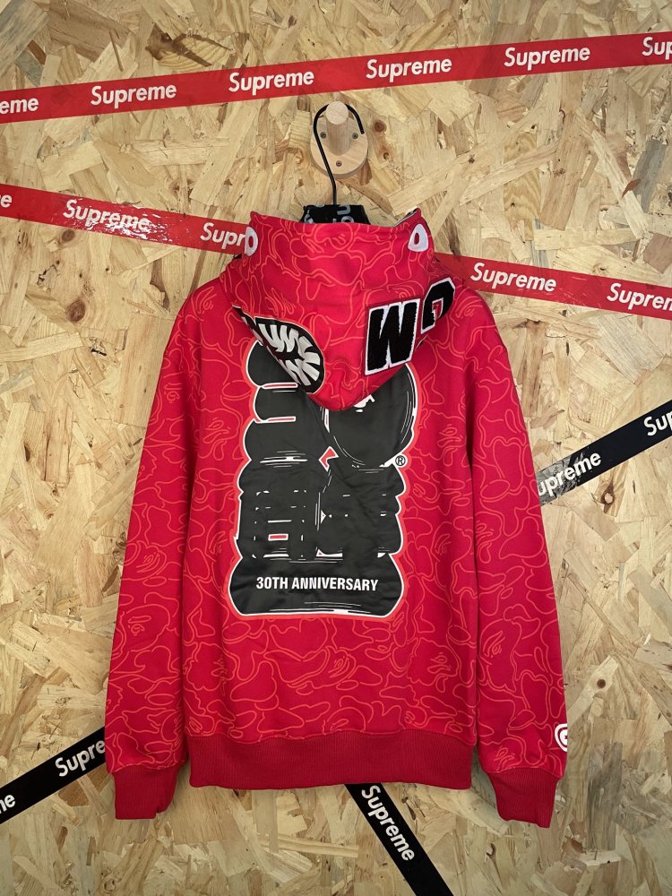 ХУДИ Bape