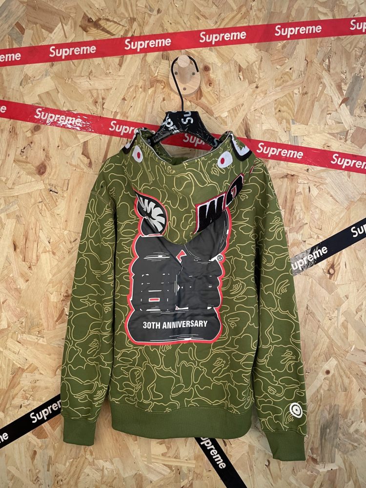 ХУДИ Bape