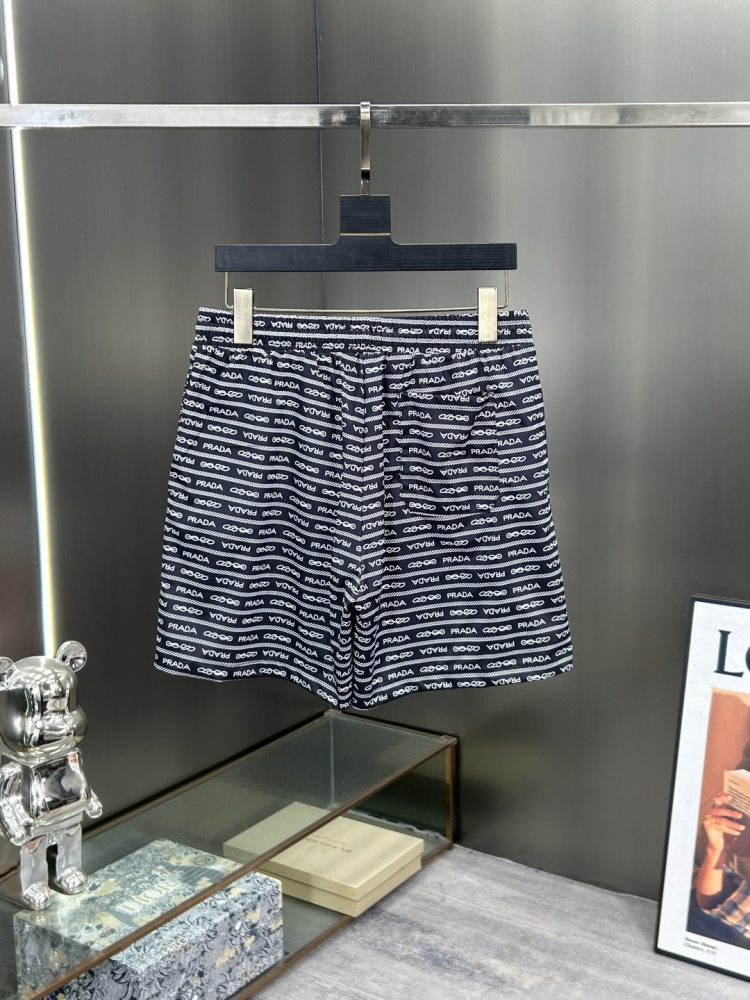 ШОРТЫ Prada