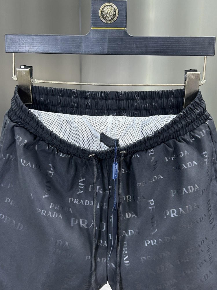 ШОРТЫ Prada