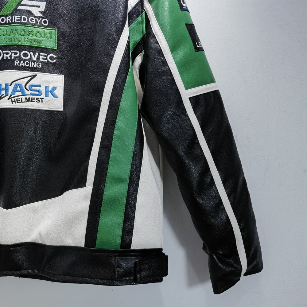 КУРТКИ No Name