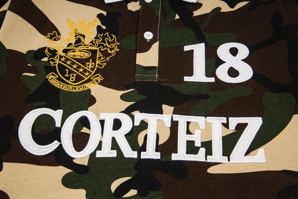ХУДИ Corteiz