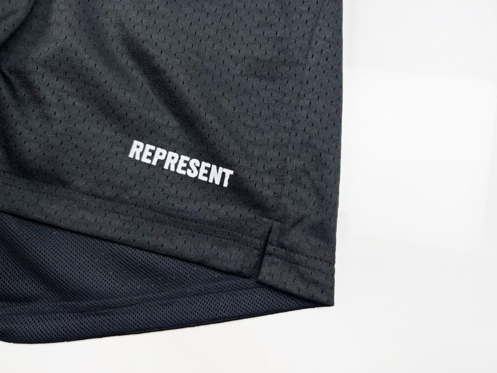 ШОРТЫ Represent