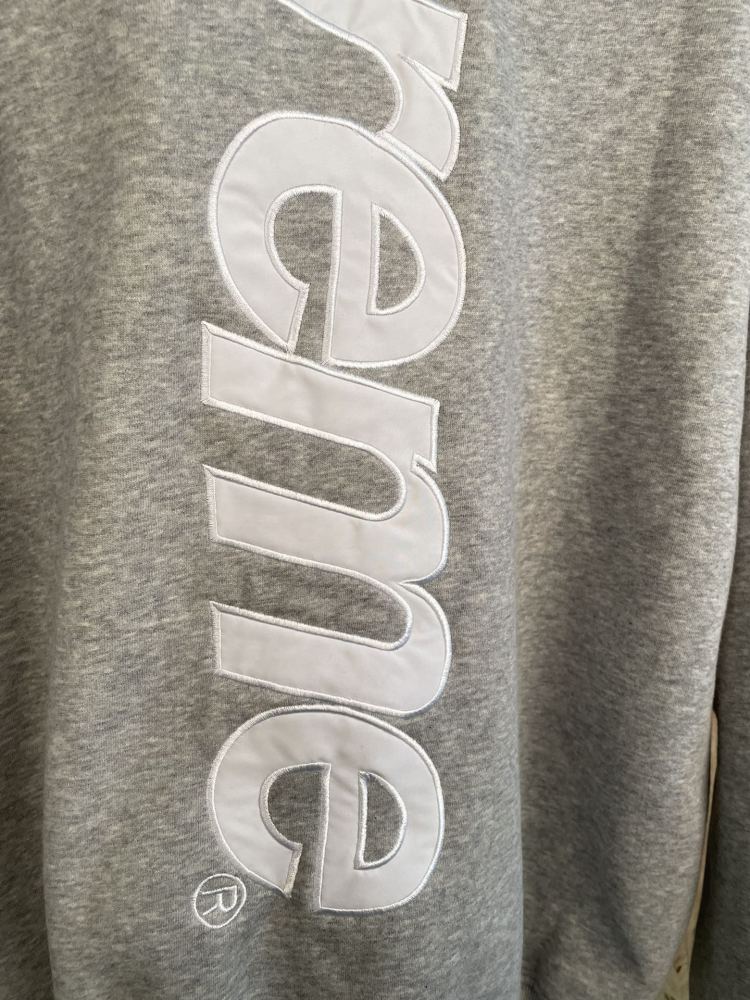 ХУДИ Supreme