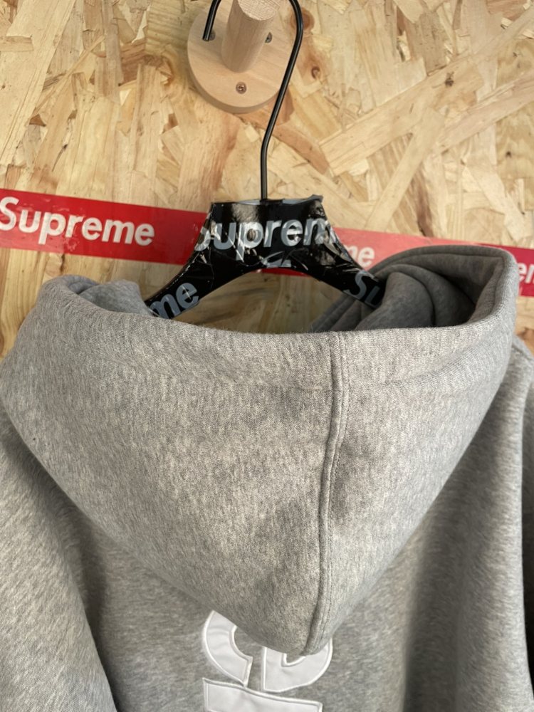 ХУДИ Supreme