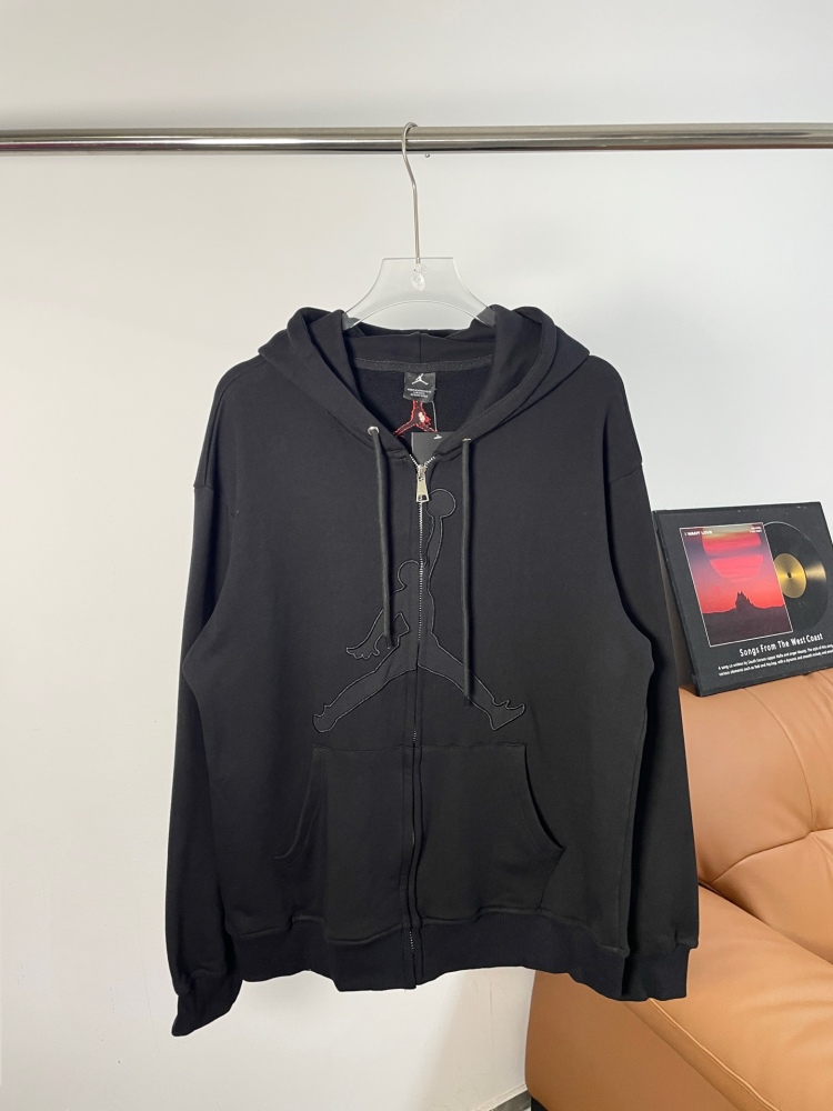 ХУДИ Supreme