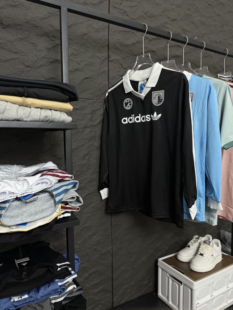 ХУДИ  Adidas