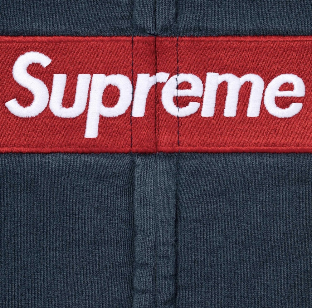 ХУДИ Supreme