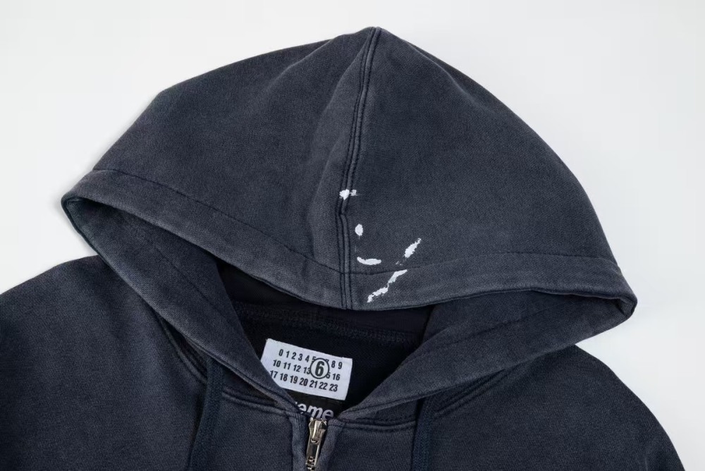 ХУДИ Supreme