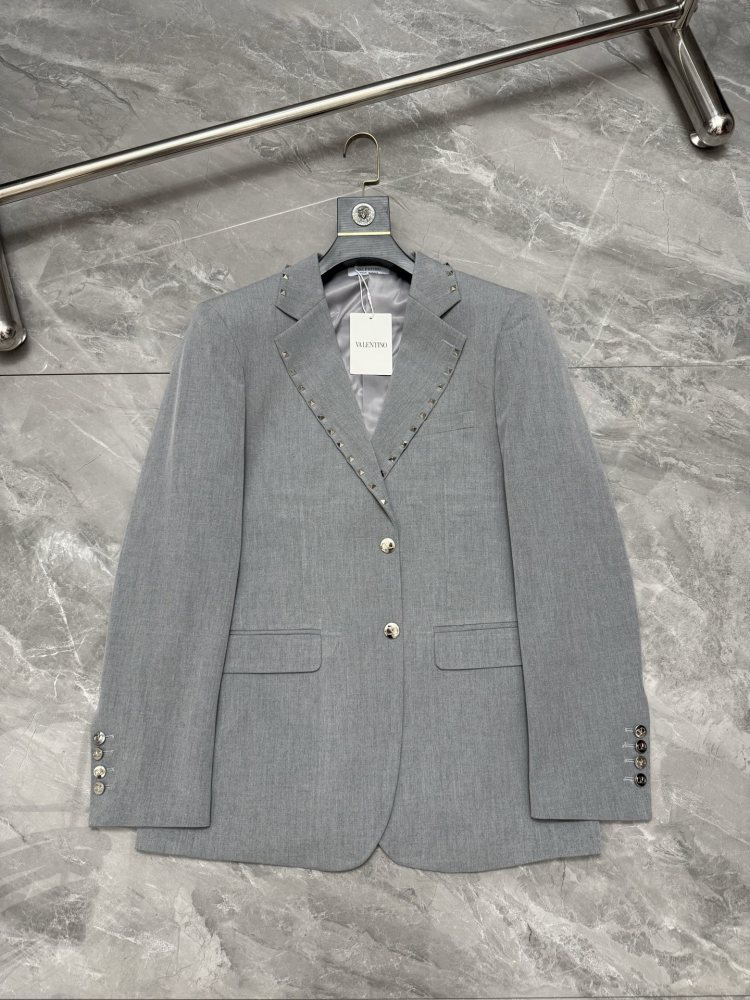 КУРТКИ Valentino