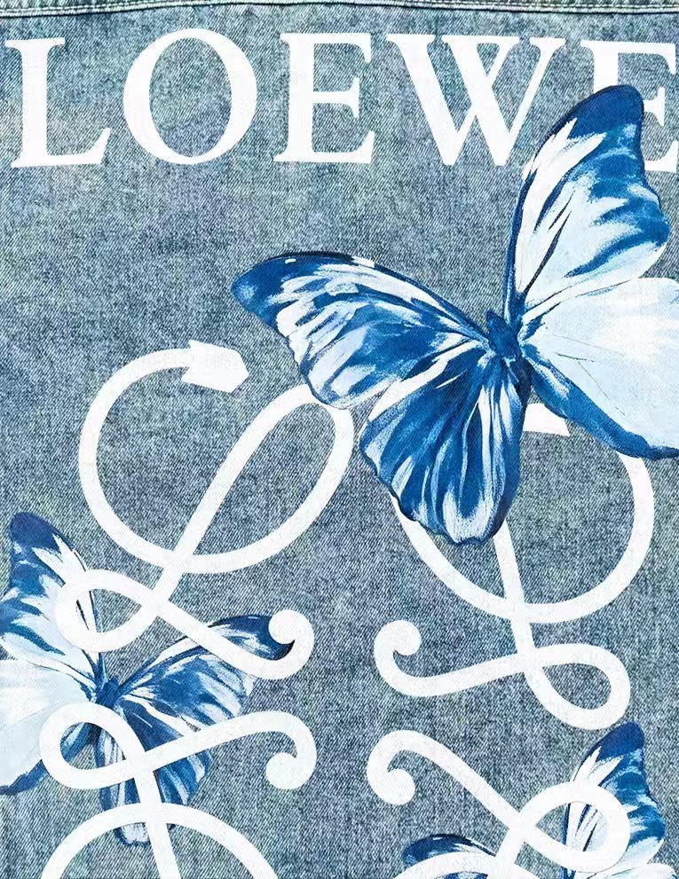КУРТКИ Loewe