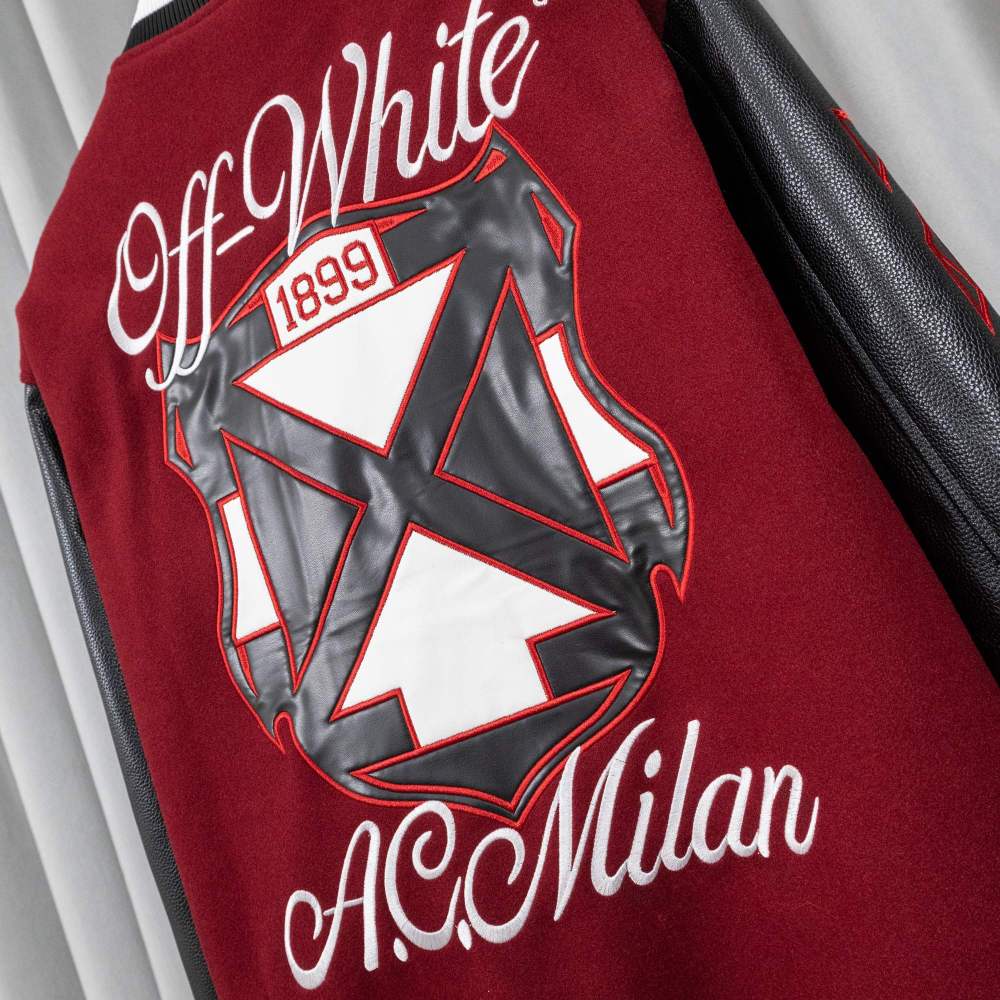 КУРТКИ Off-White