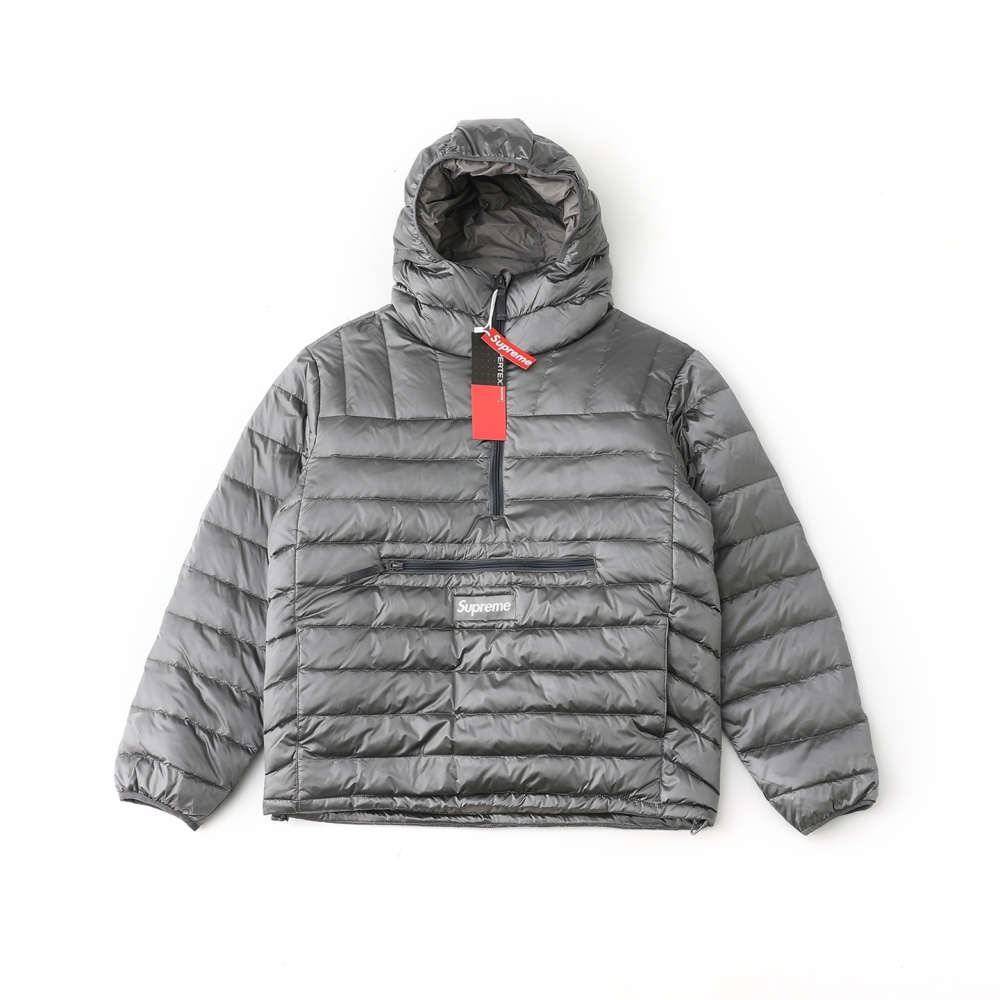 КУРТКИ Supreme