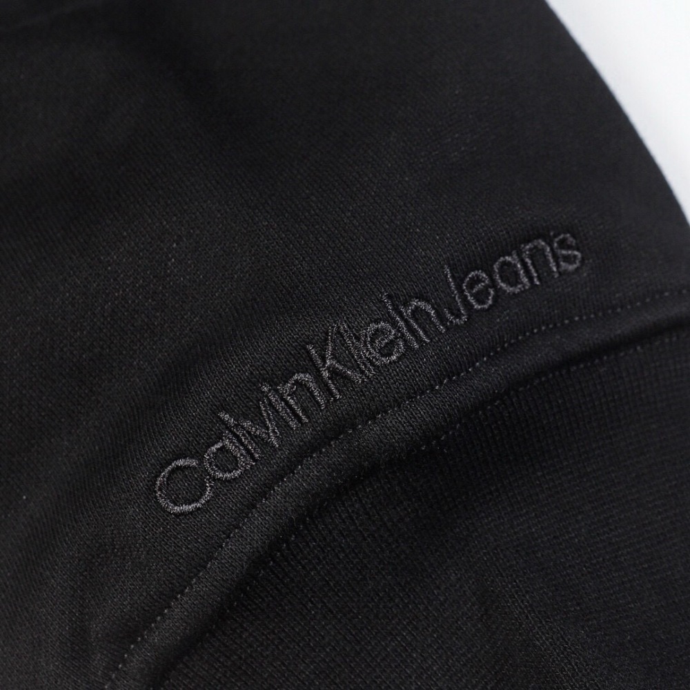 ХУДИ Calvin Klein