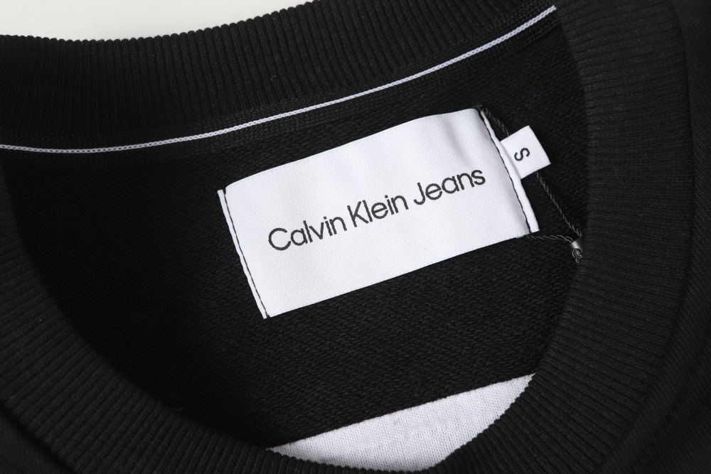 ХУДИ Calvin Klein