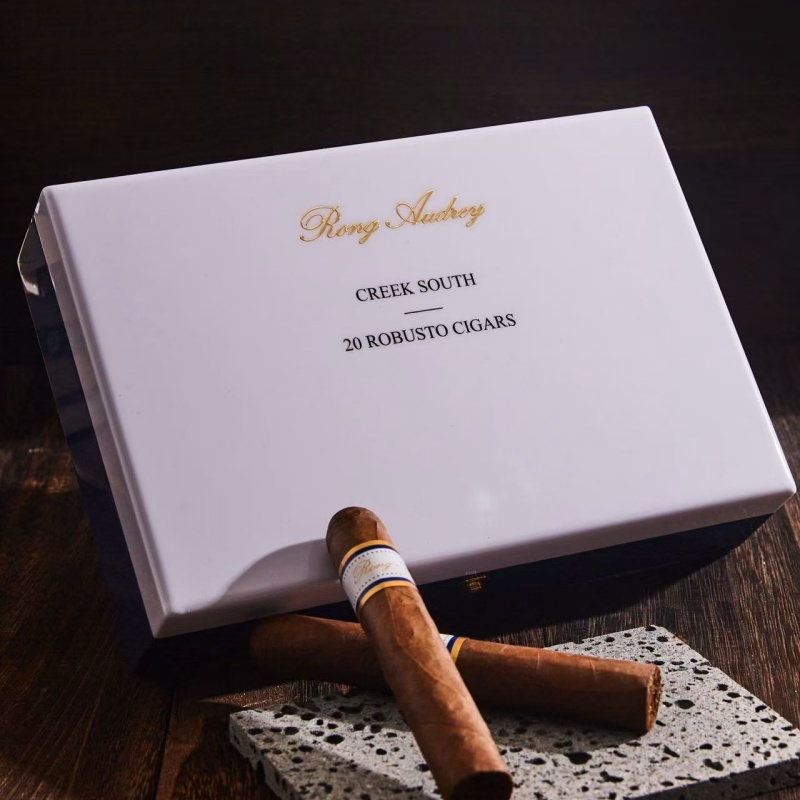 Rong Audrey Creek South Robusto 20s 融恩奥黛丽 灵溪之南 罗布图 20支/盒