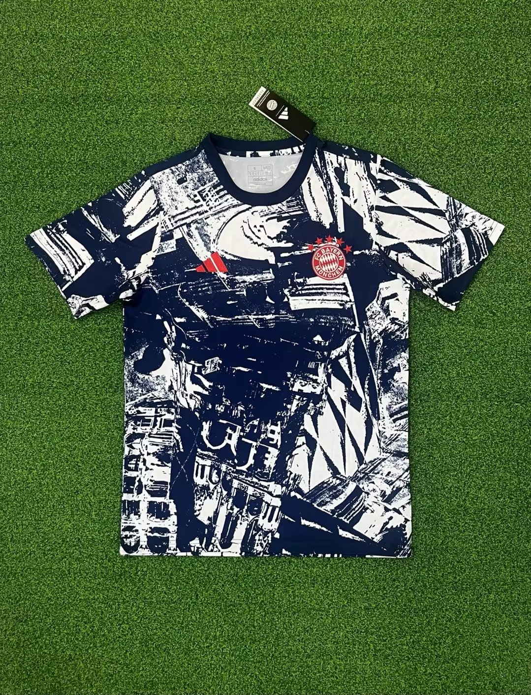 24-25 Bayern training uniform