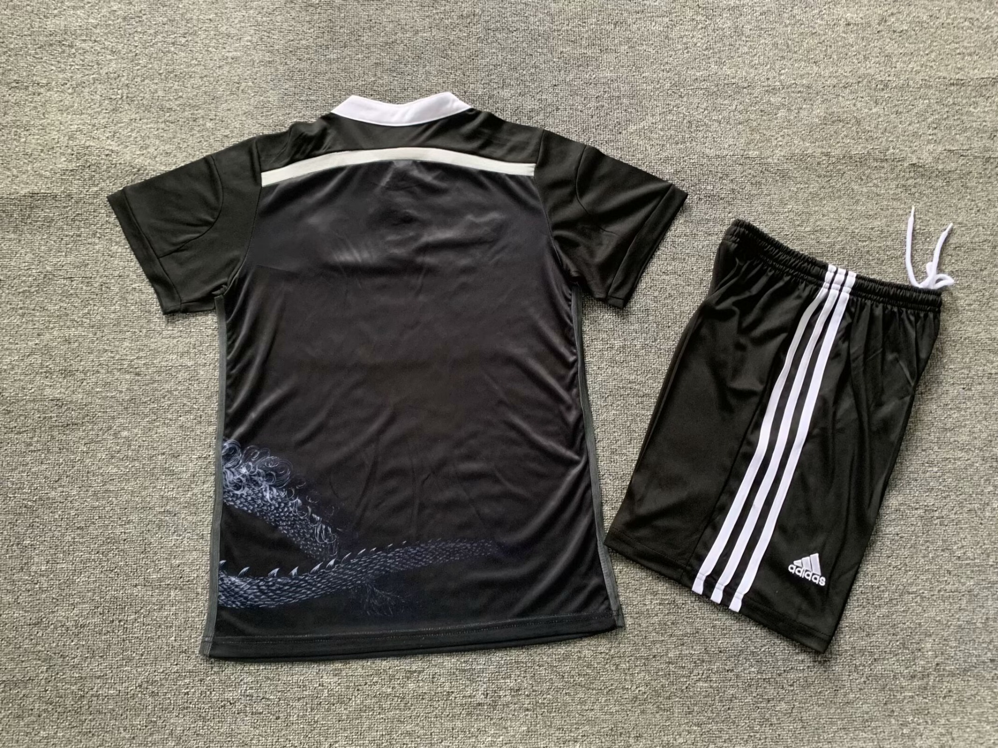 14-15 Real Madrid 2 away Retro kids