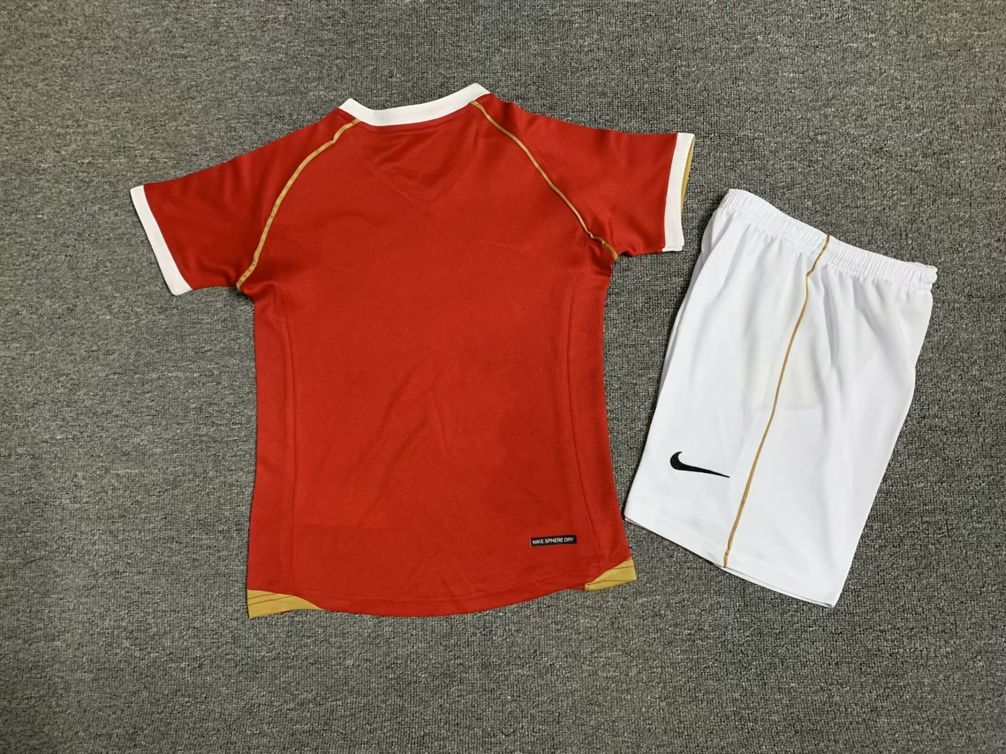 06-07 Manchester United Home KIDS