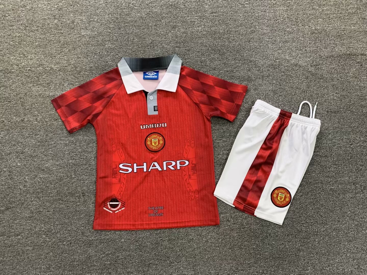 96-98 Manchester United Home