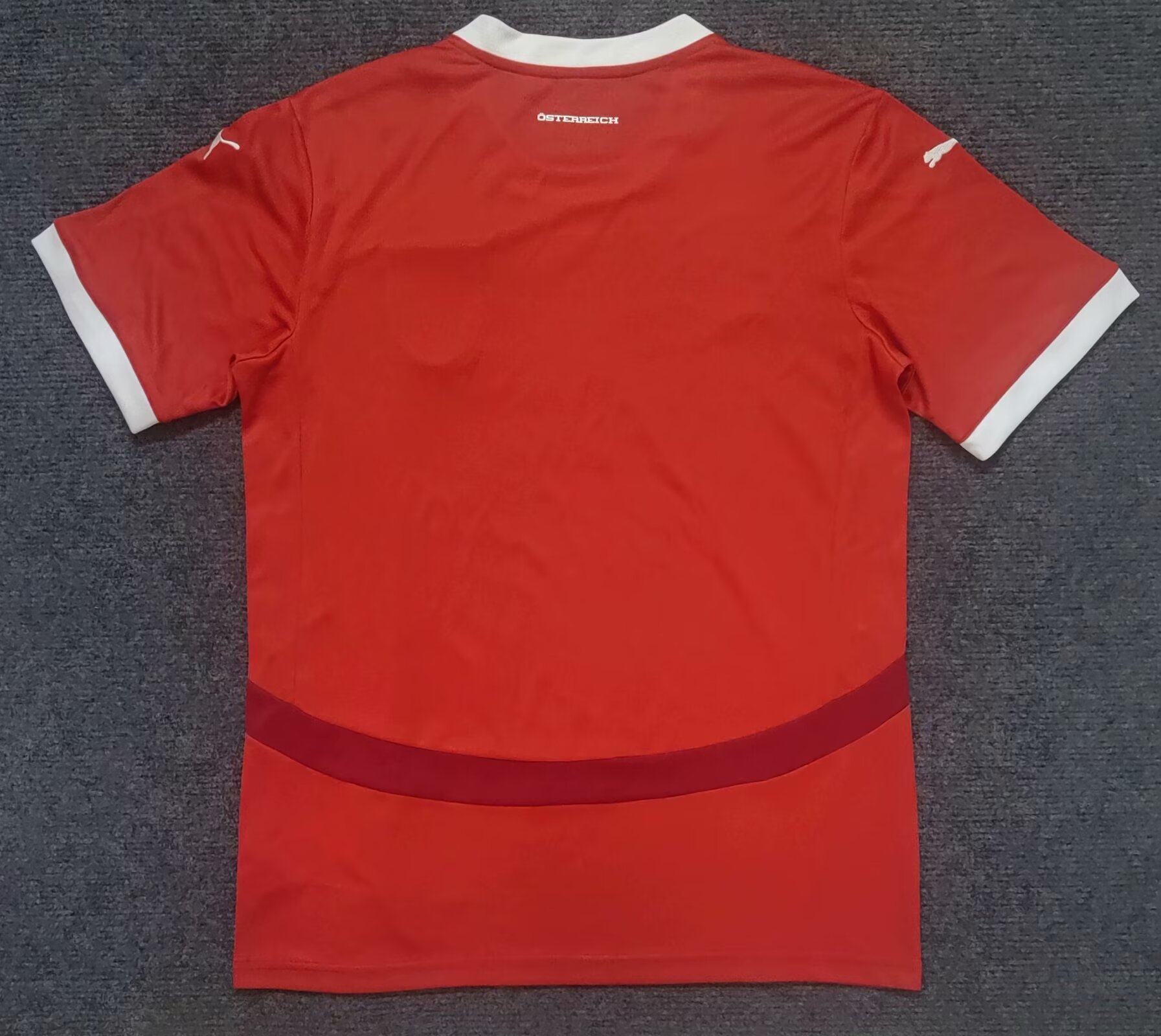 24-25 Austria Home