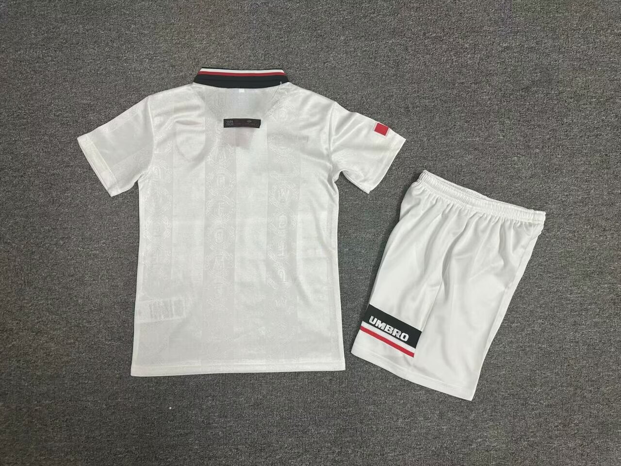 98-99 Manchester United away kids