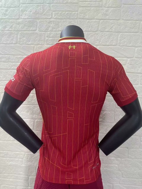 24-25 Players Liverpool Home