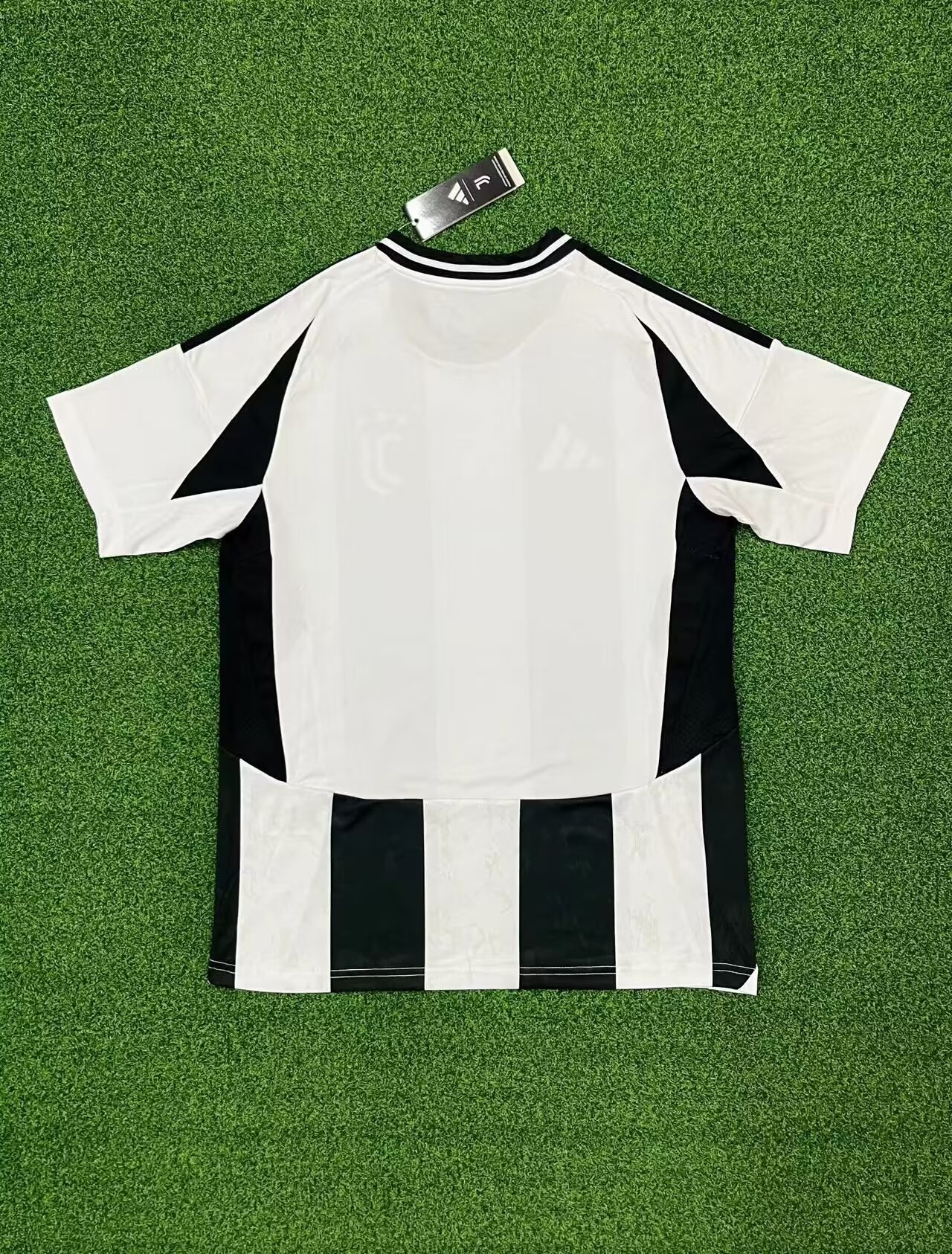 24-25 Juventus Home