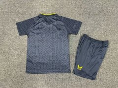 24-25 Everton away kids