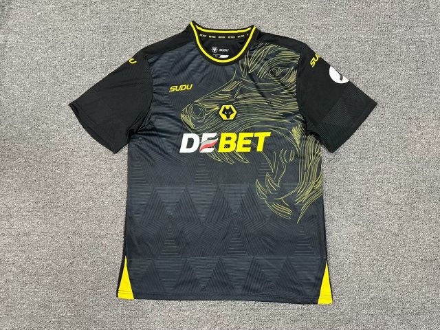 24-25 Wolverhampton Wanderers away game