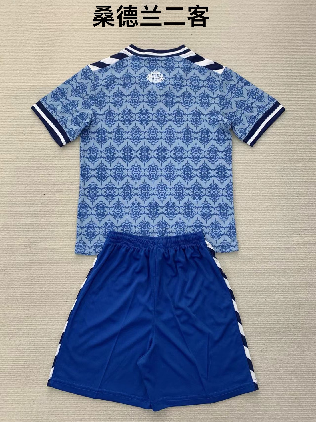 24-25 Sunderland 2 away kids+adult set