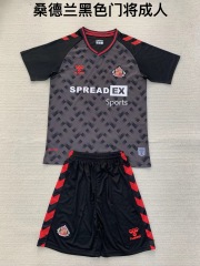 24-25 Sunderland Black Goalkeeper Kids+Adult Set