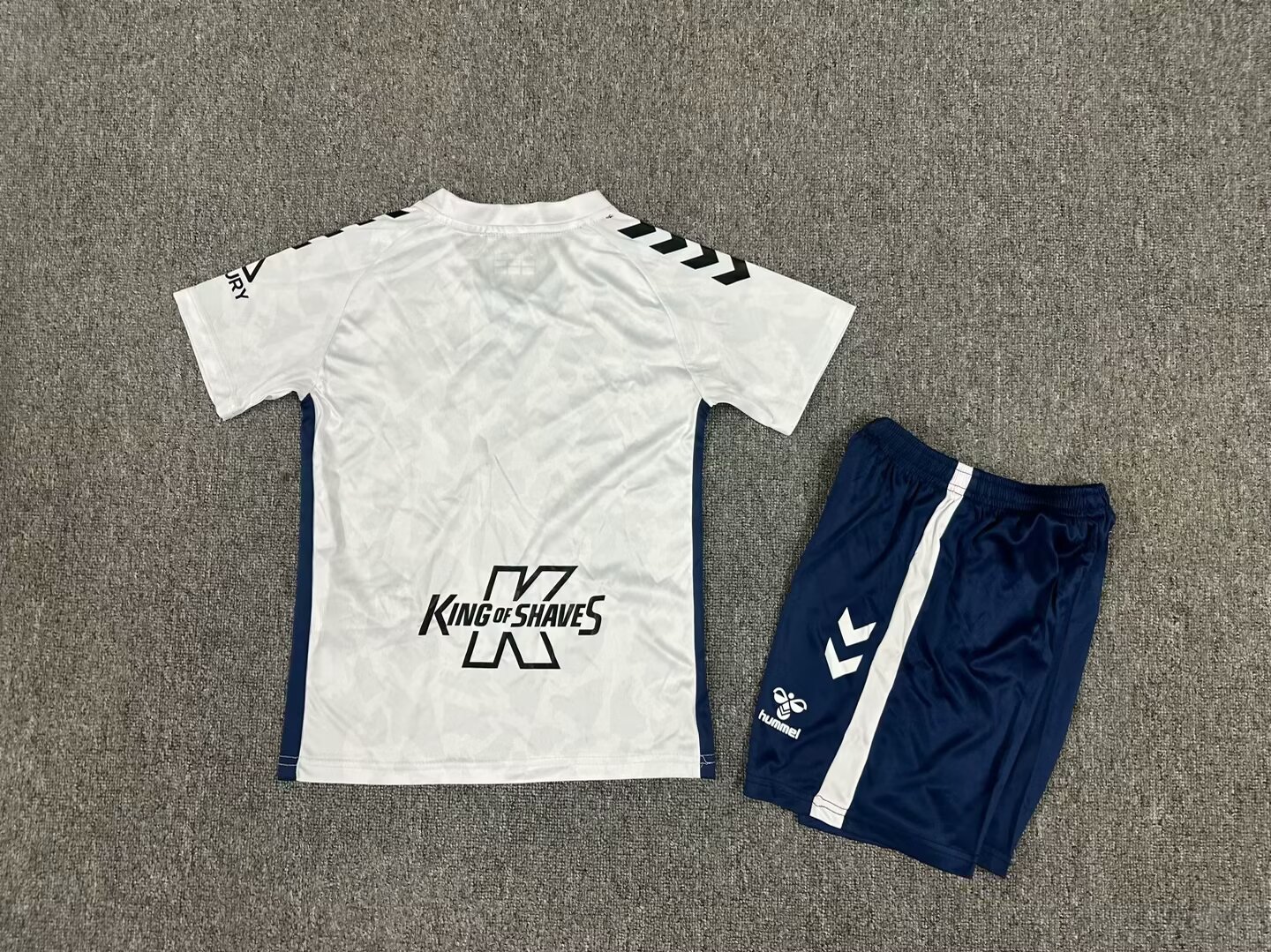 24-25 Coventry away kids
