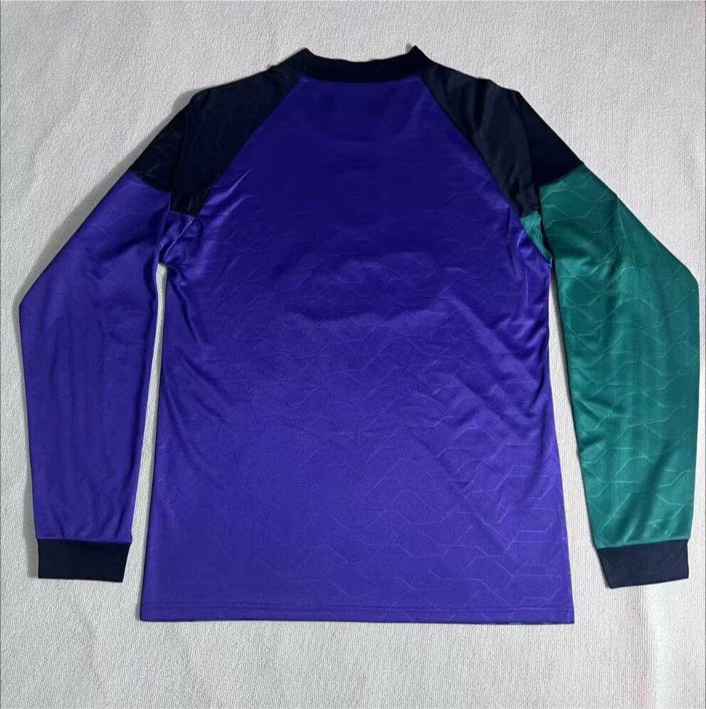 Retro 95-96 Liverpool goalkeeper purple long sleeved shirt