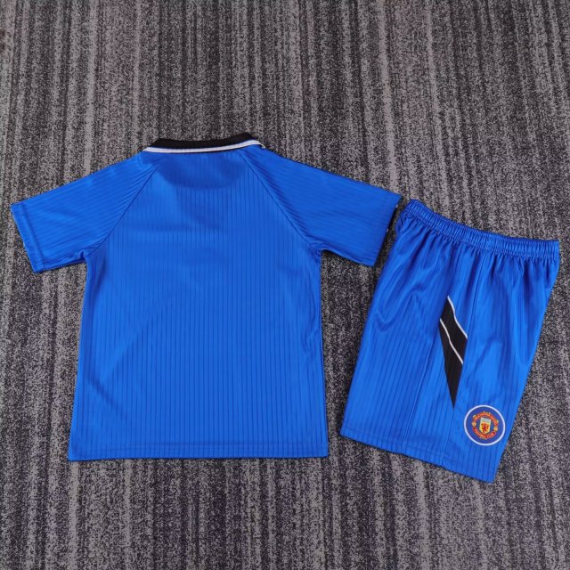 Retro 96-98 Manchester United 2 away kids