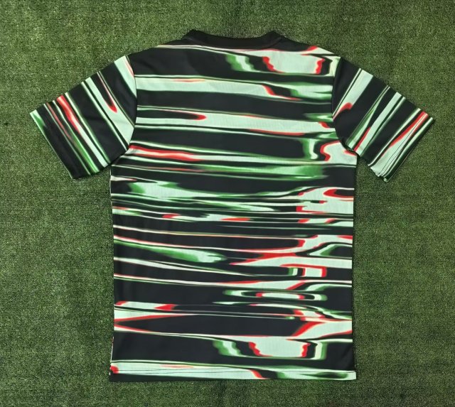 25-26 Portugal, camouflage training uniform