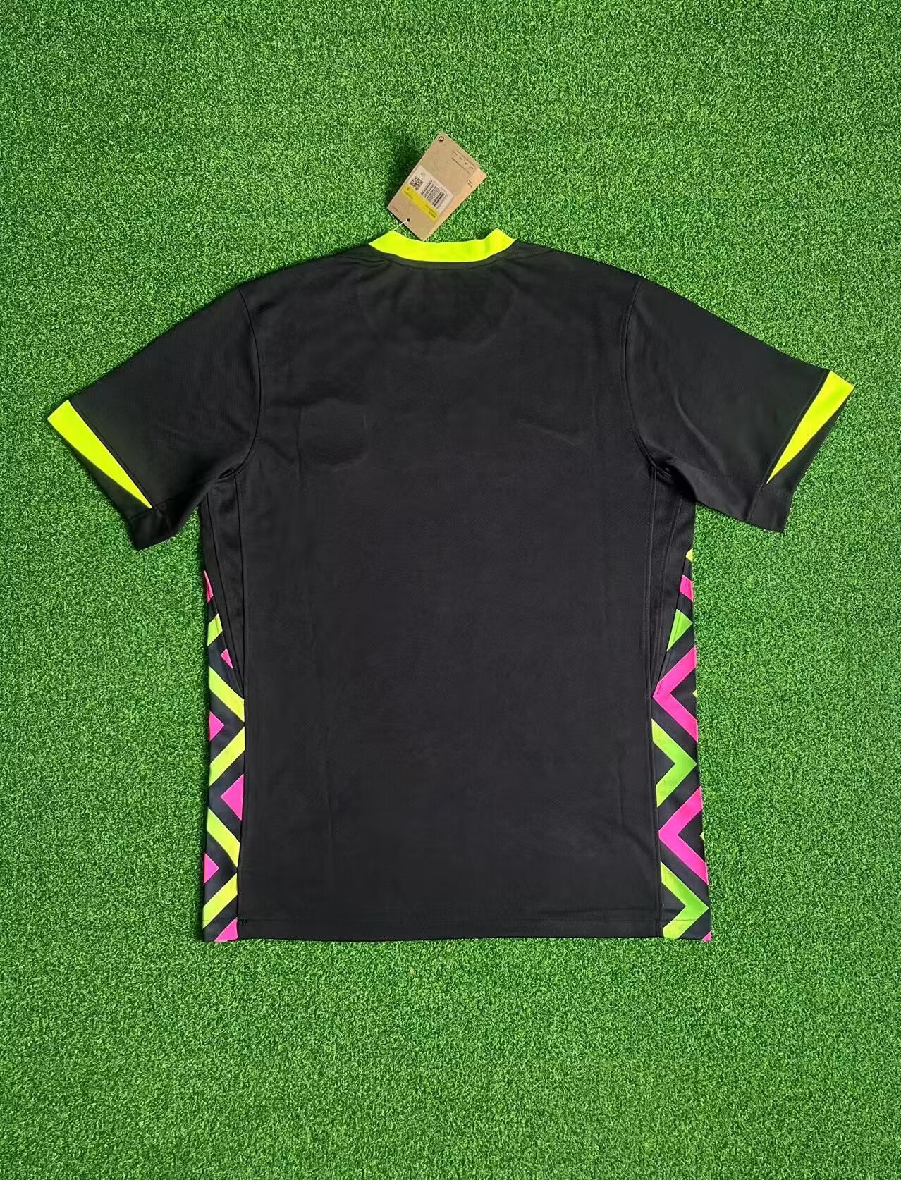 25-26 Australia away game