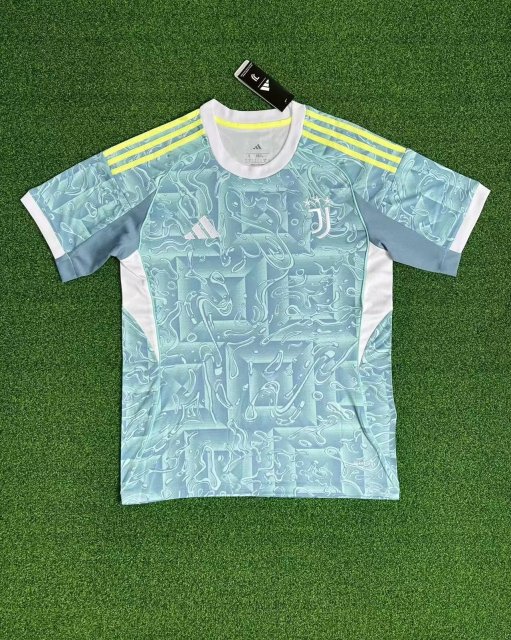 25-26 Juventus away game