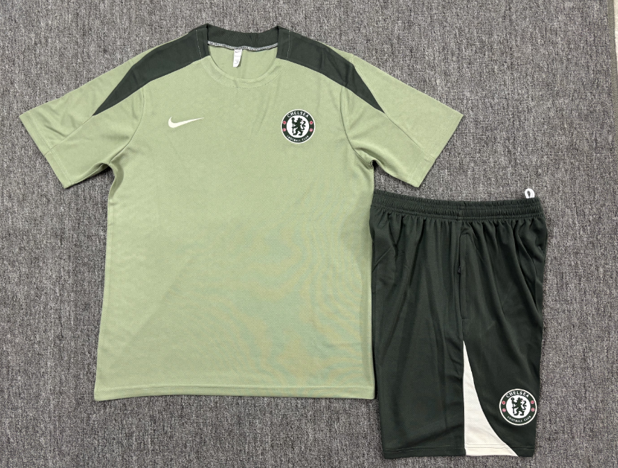 25-26 Short sleeved Chelsea Light Green Kids+Adult Set
