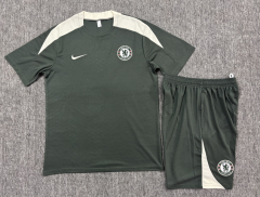 25-26 Short sleeved Chelsea Army Green Kids+Adult Set