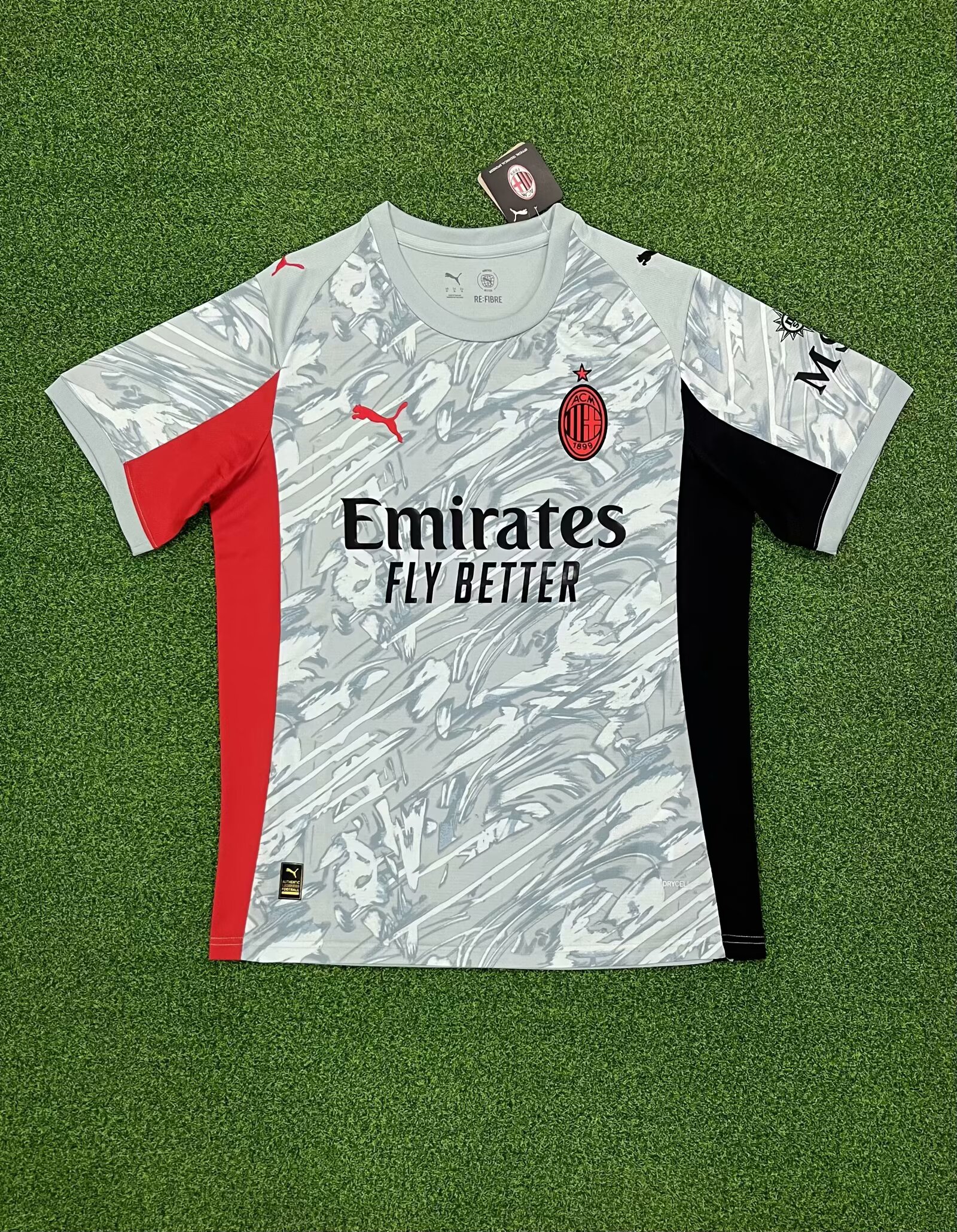 25-26 AC Milan away game